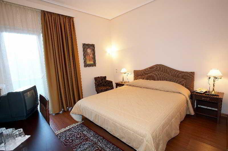 Achillion Hotel ตริกาลา ภายนอก รูปภาพ