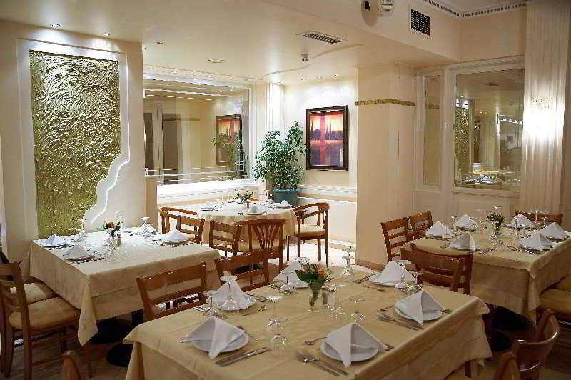 Achillion Hotel ตริกาลา ภายนอก รูปภาพ
